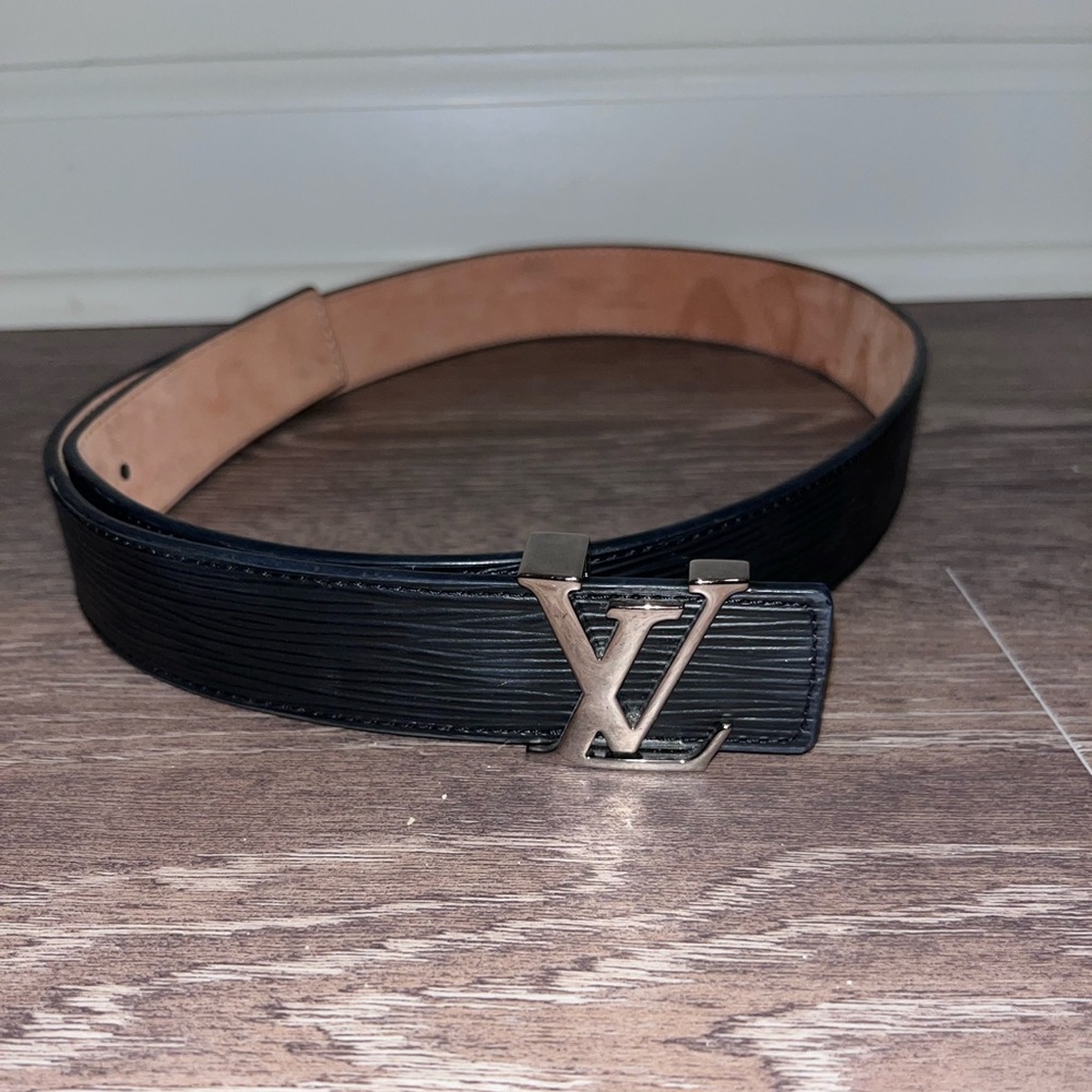 Louis Vuitton belt size 75